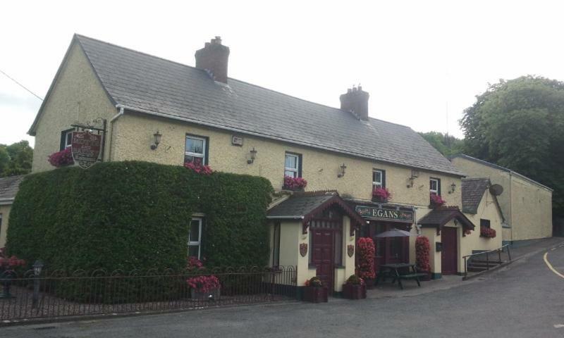 The Village Studio Apartments Moate Exterior photo